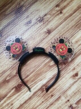 Disney Parks Halloween Mickey Mouse Pumpkin Light Up Ears Headband Glow Bats